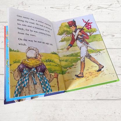 The Tinder Box: Vintage Ladybird Book from the Well Loved Tales Series 606D - Nostalgic gift idea