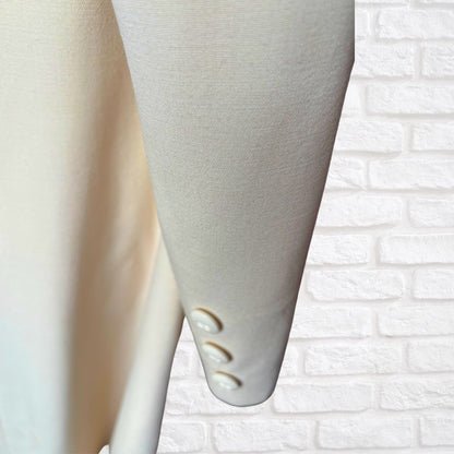 Vintage Creamy White Lightweight 60s Mod Coat with Rounded Collar . Approx UK size 10-12