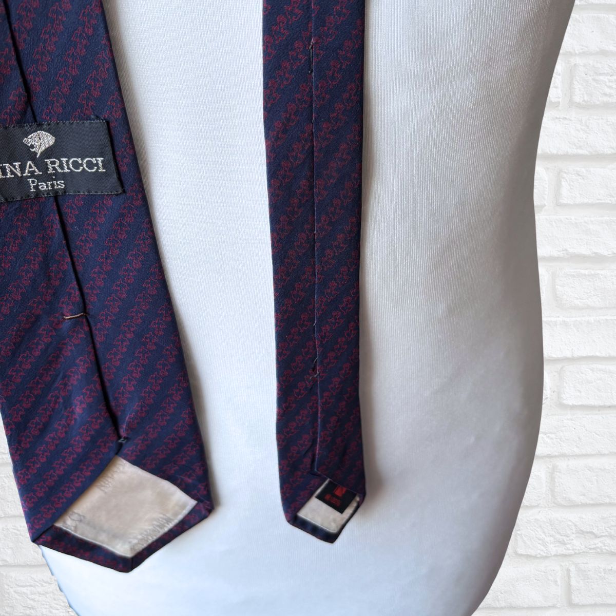 Navy Blue and Red Bird Print Nina Ricci Silk Vintage Tie