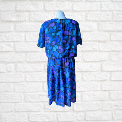 Stunning 1920s style Black, Blue, Mauve and Turquoise Vintage 80s Dress. Approx UK size 10 -12