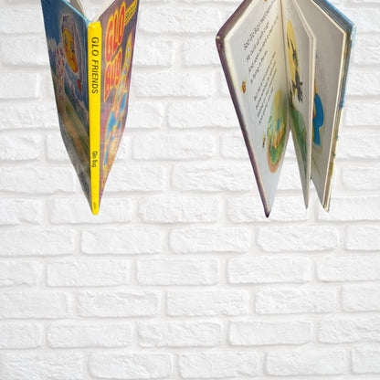 Glo Bug by Glo Friends. Vintage ladybird book. Series 865. Great gift idea