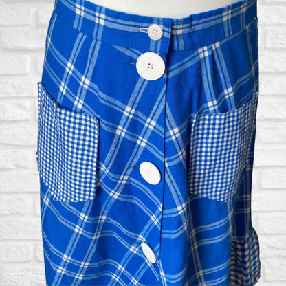 Vintage blue and white rockabilly style button down checked skirt. Approx UK size 18