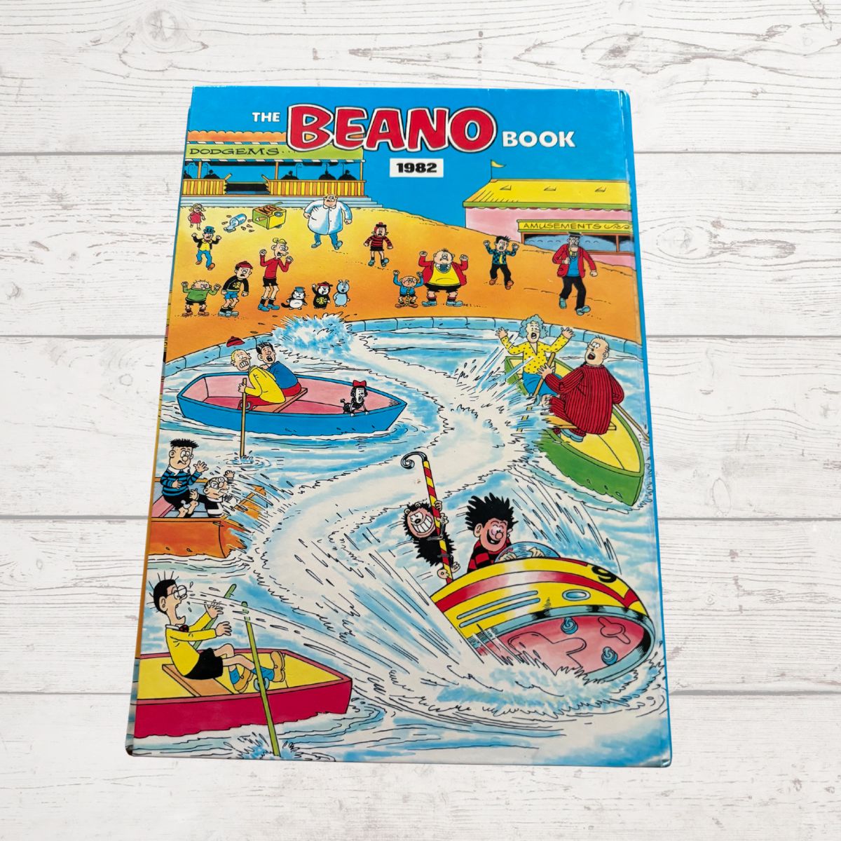Vintage Beano Book 1982.Comic Strip Annual for Nostalgic Reading & Collecting. Great Gift Idea