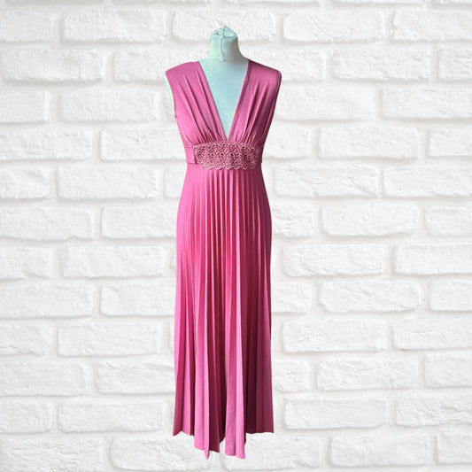 Pink vintage Grecian style, deep v neck maxi dress. Approx UK size 6-8