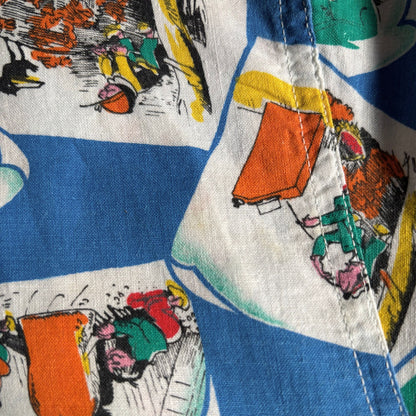 70s Blue Cartoon Novelty Print Vintage Cotton Shirt. Approx UK size M (men) 14-16( women )
