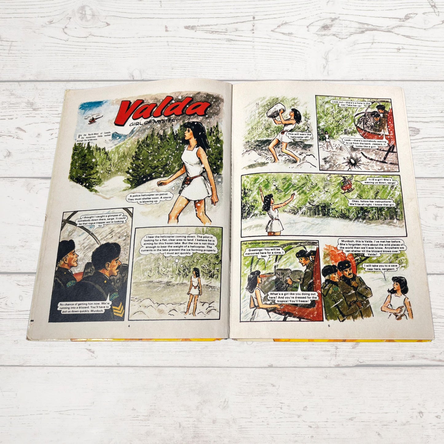 Vintage Mandy Annual 1984, full of fiction, features  and fun. Great gift idea