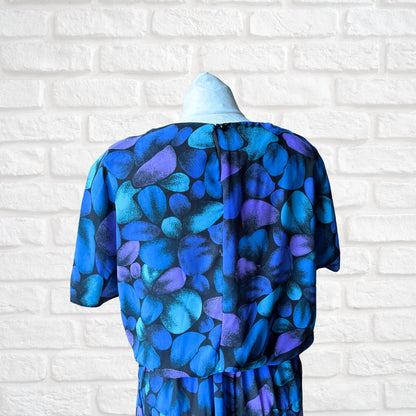 Stunning 1920s style Black, Blue, Mauve and Turquoise Vintage 80s Dress. Approx UK size 10 -12