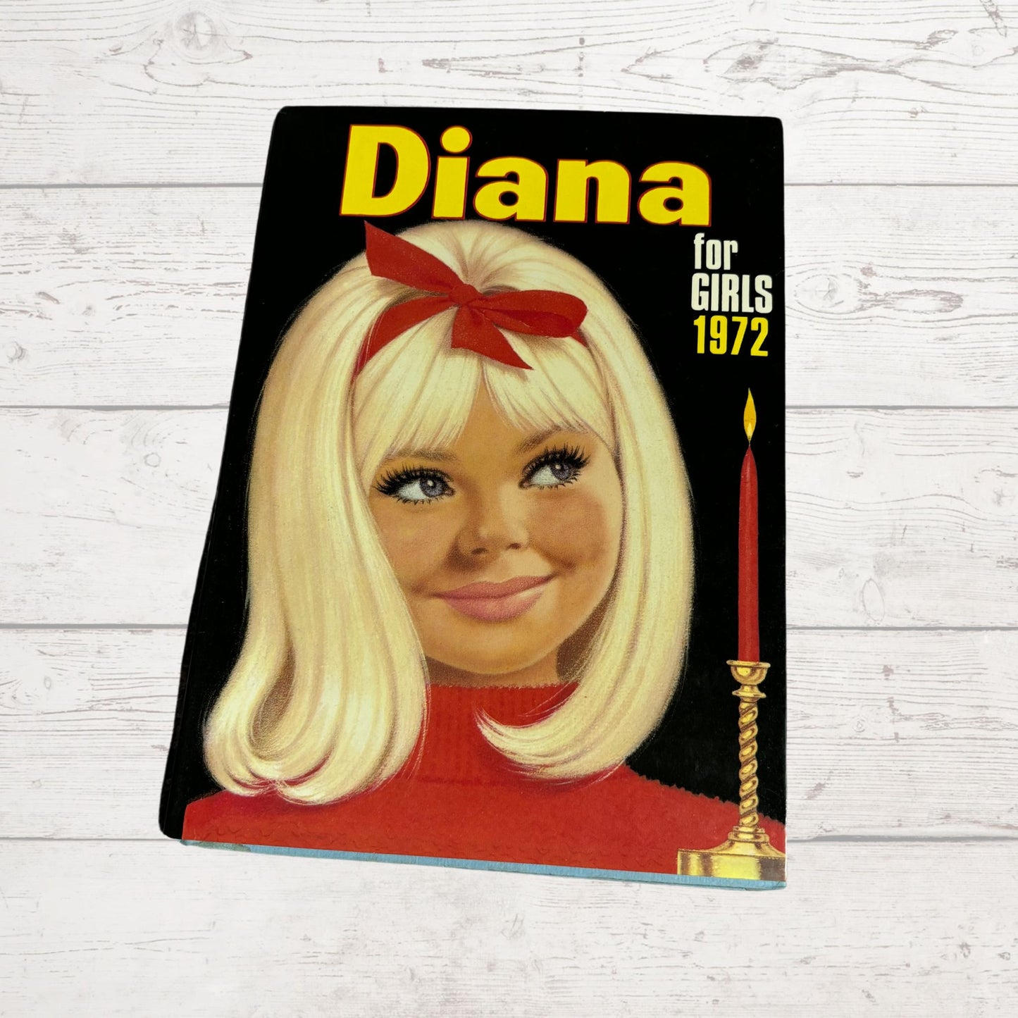 Vintage Diana Annual 1972, full of fiction, fashion, fun and nostalgia. Great gift idea