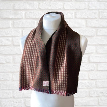 Vintage checked 60s mod style Duggie Wool Scarf with Fringing. Great gift idea