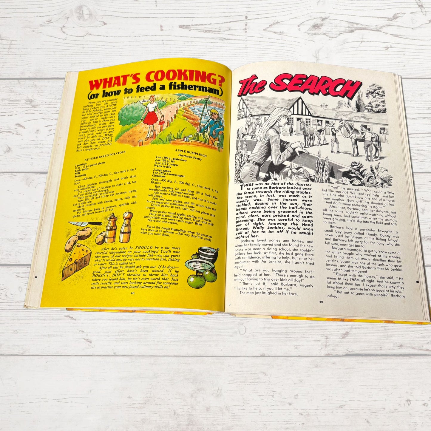 Vintage Mandy Annual 1984, full of fiction, features  and fun. Great gift idea