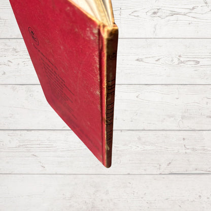 Vintage 1970s ladybird book, The Little Lord Jesus. Series 522