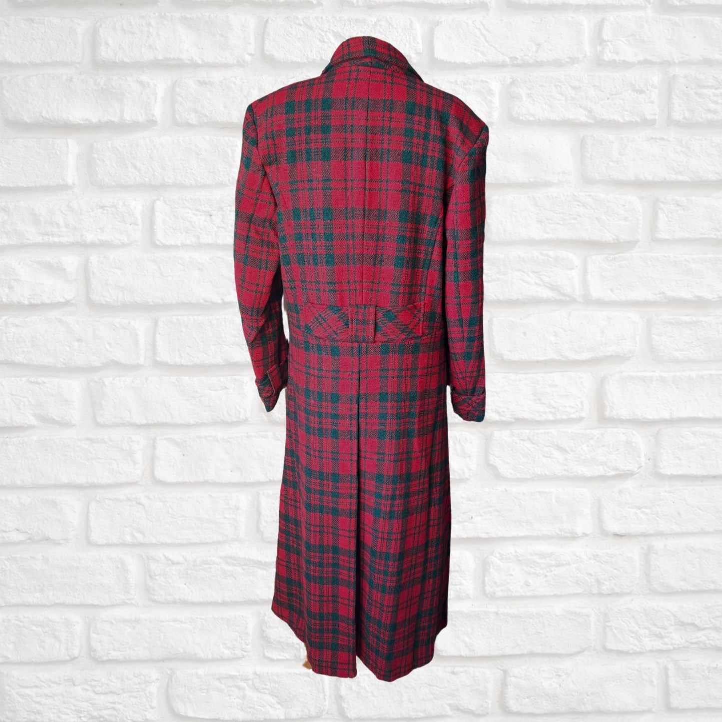 Vintage 1990s Red and Green Checked Maxi Length Wool Coat. Approx UK size 16-18 (w) Large (m)