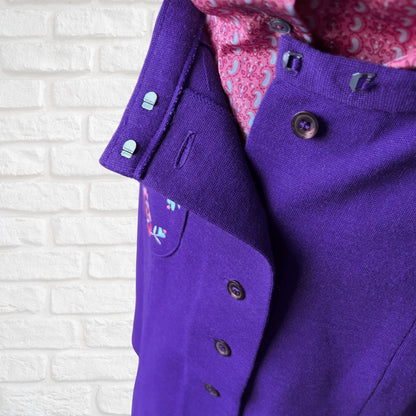 60s/70s Purple A Line Mini Skirt with Cute Floral Embroidered Pocket.Approx UK size 8-10