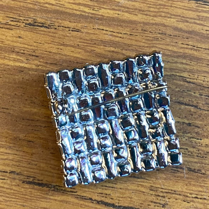 Vintage square brooch with green and diamanté accents - silver back and clasp view 