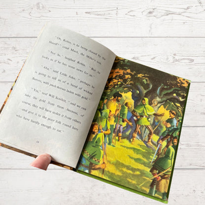 The Silver Arrow. A Ladybird Robin Hood Adventure. 1970s Vintage Book.Series 549. Great gift idea