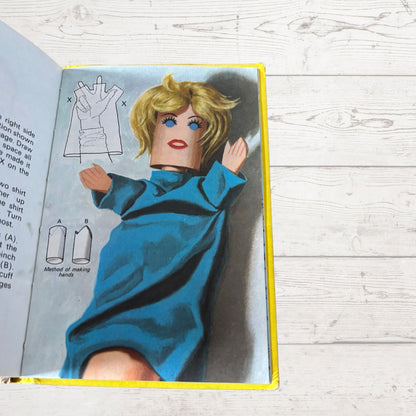Easy to Make Puppets.Vintage 1970s Ladybird Book. Series 633. Great Gift Idea
