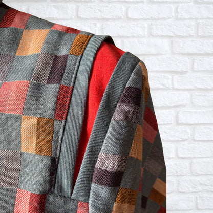 Timeless 80s Vintage Fit and Flare Checked Midi Dress. Approx UK size 12-14