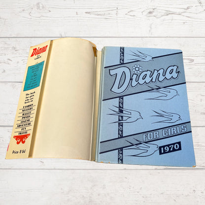 Vintage Diana Annual 1970, full of fiction, fashion, fun and nostalgia. Great gift idea