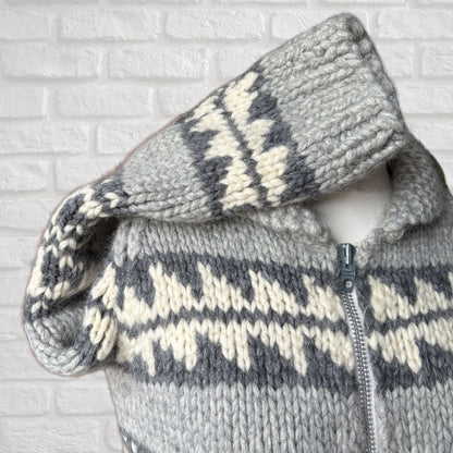 Cowichan Style 70s Vintage Chunky Grey Wool Zip Up Cardigan. Approx UK size S - M ( men)/12-16 ( women)