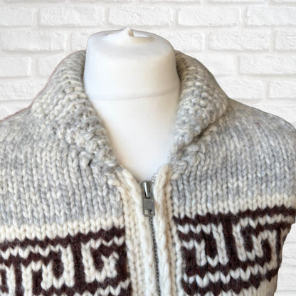 Vintage Canadian Sweater Company Zip Up Unisex Wool Cardigan. Approx UK size S - M ( men)/ 12-16 ( women)