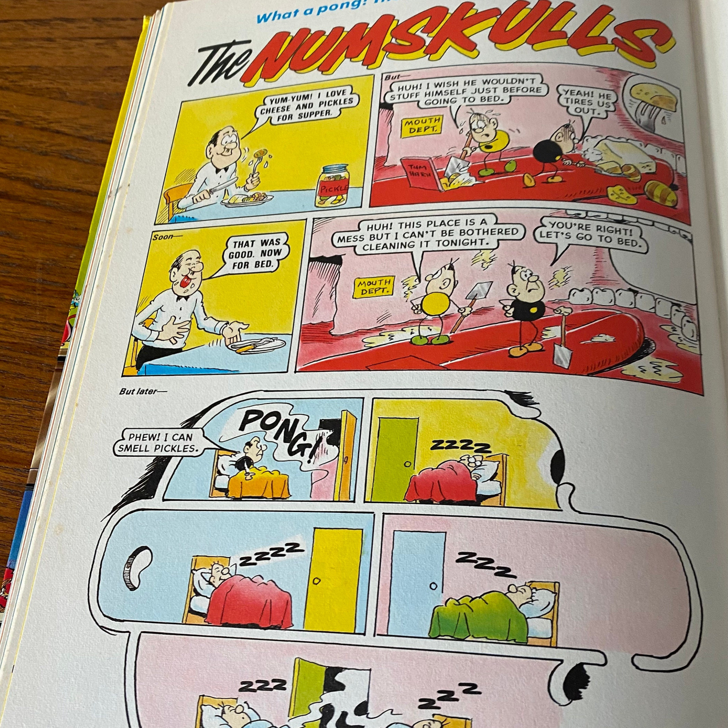 Vintage Beezer Book 1985. Children’s comic annual. Great nostalgic gift idea.