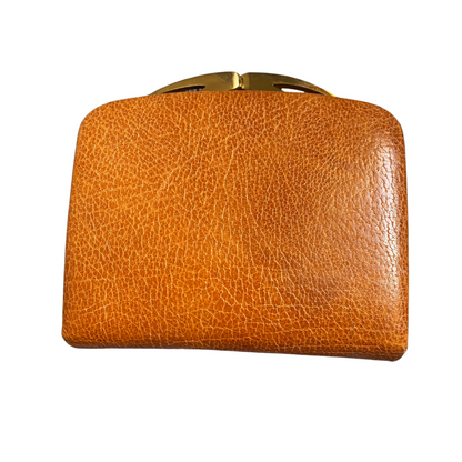 Genuine leather purse /wallet with multiple pockets for cash and cards Rear view 
