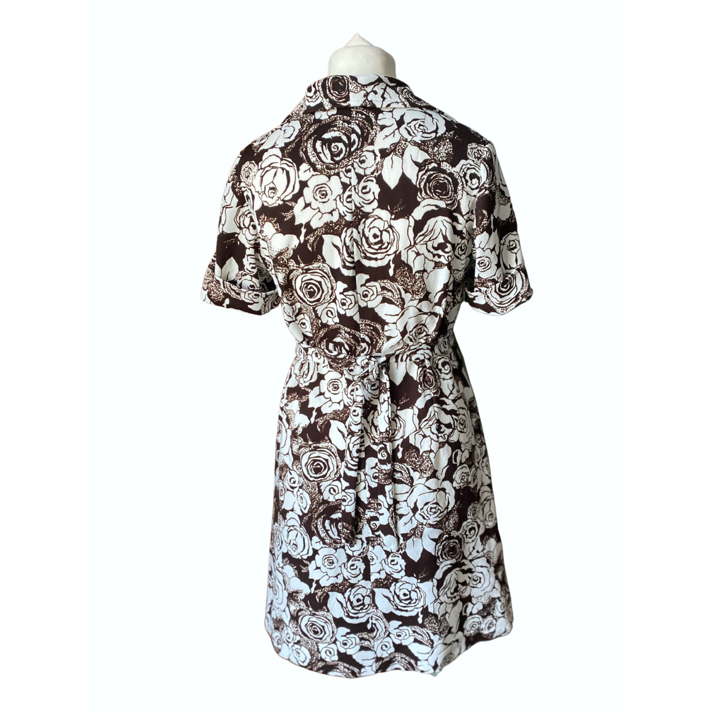 60s/ 70s brown and white floral mini dress. A line vintage mini dress. Approx  U.K size 12-14