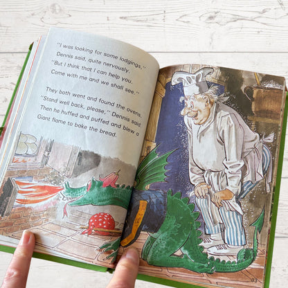 Dennis the Dragon. 1980s Vintage Ladybird Book. Series 401. Great gift idea