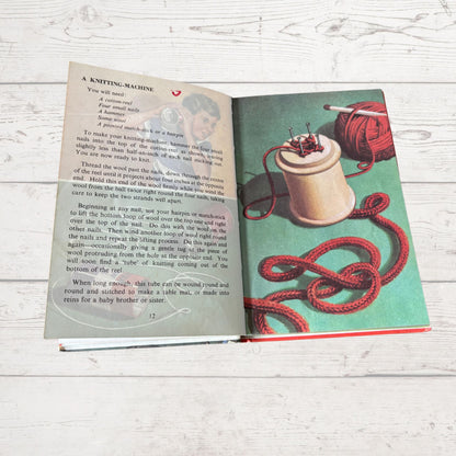 The Ladybird Book of Toys and Games to Make.Vintage Book. Series 633. Great Gift