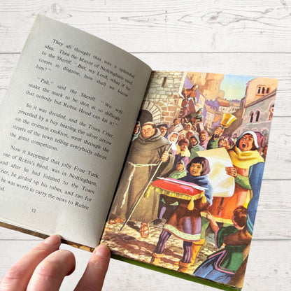 The Silver Arrow. A Ladybird Robin Hood Adventure. 1970s Vintage Book.Series 549. Great gift idea