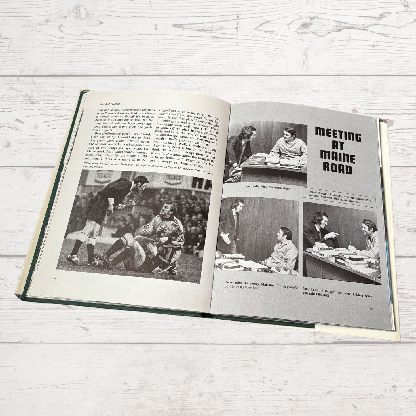 Vintage 1970s Hardback Football Book: David Coleman’s World of Football. 1972. Great nostalgic Gift Idea