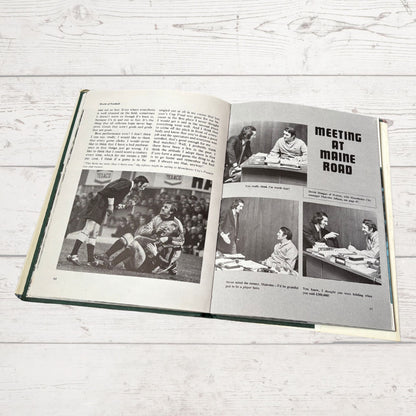 Vintage 1970s Hardback Football Book: David Coleman’s World of Football. 1972. Great nostalgic Gift Idea