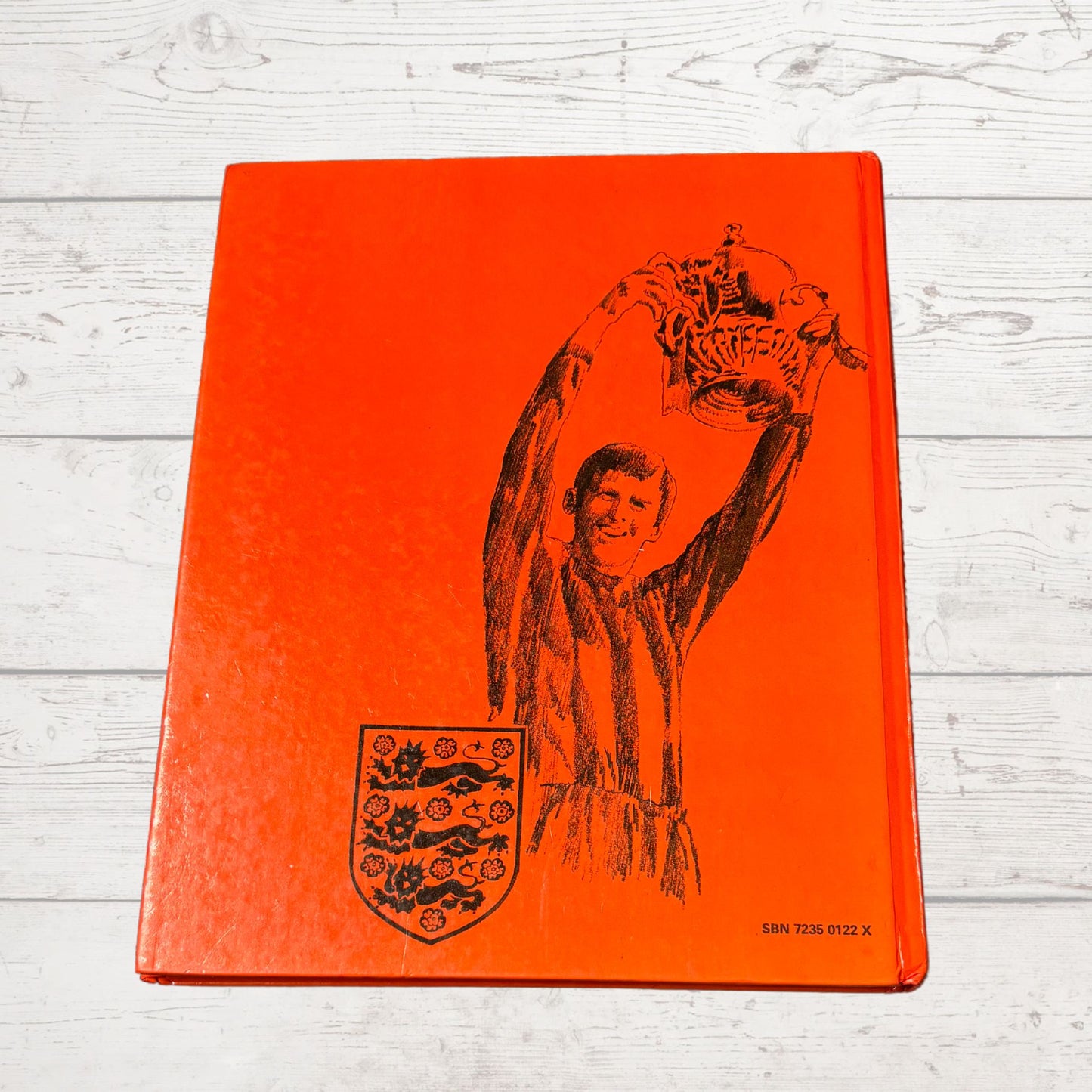 Vintage 1970s Hardback Football Book: Kenneth Wolstenholme’s Book of World Soccer 1972. Great nostalgic Gift Idea