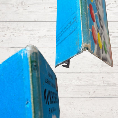 Numbers. Vintage Ladybird Learning to Read Book. 1960s. Series 563