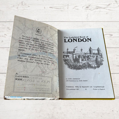 The Ladybird Book of London. Vintage 1970s Book. Series 618. Great Gift Idea