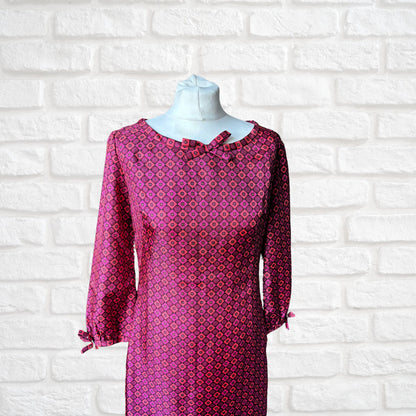 Vintage 60s Jaeger Vibrant Geometric Print Wiggle Dress. Approx U.K. size 8-10