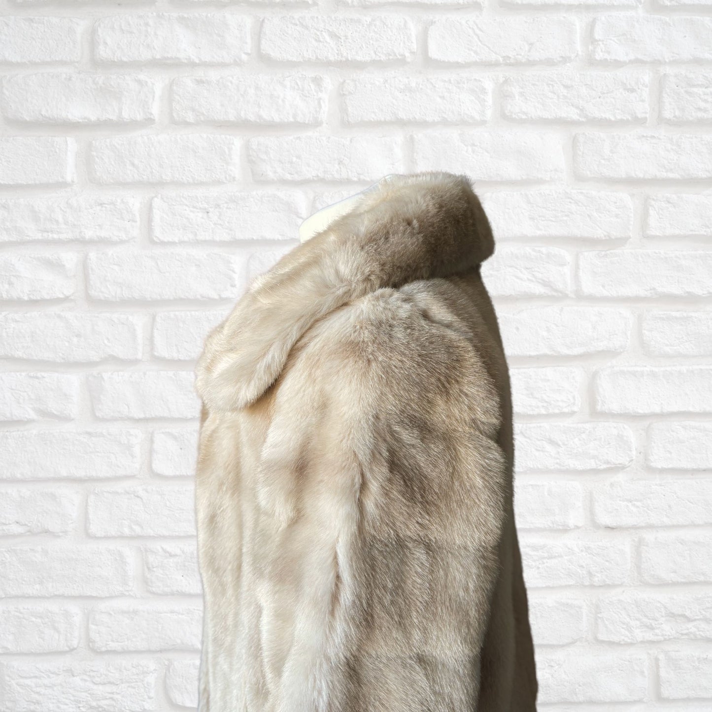 Vintage 1970s Dark Cream Astraka Faux Fur Coat – Made in England. Approx UK size 10-12