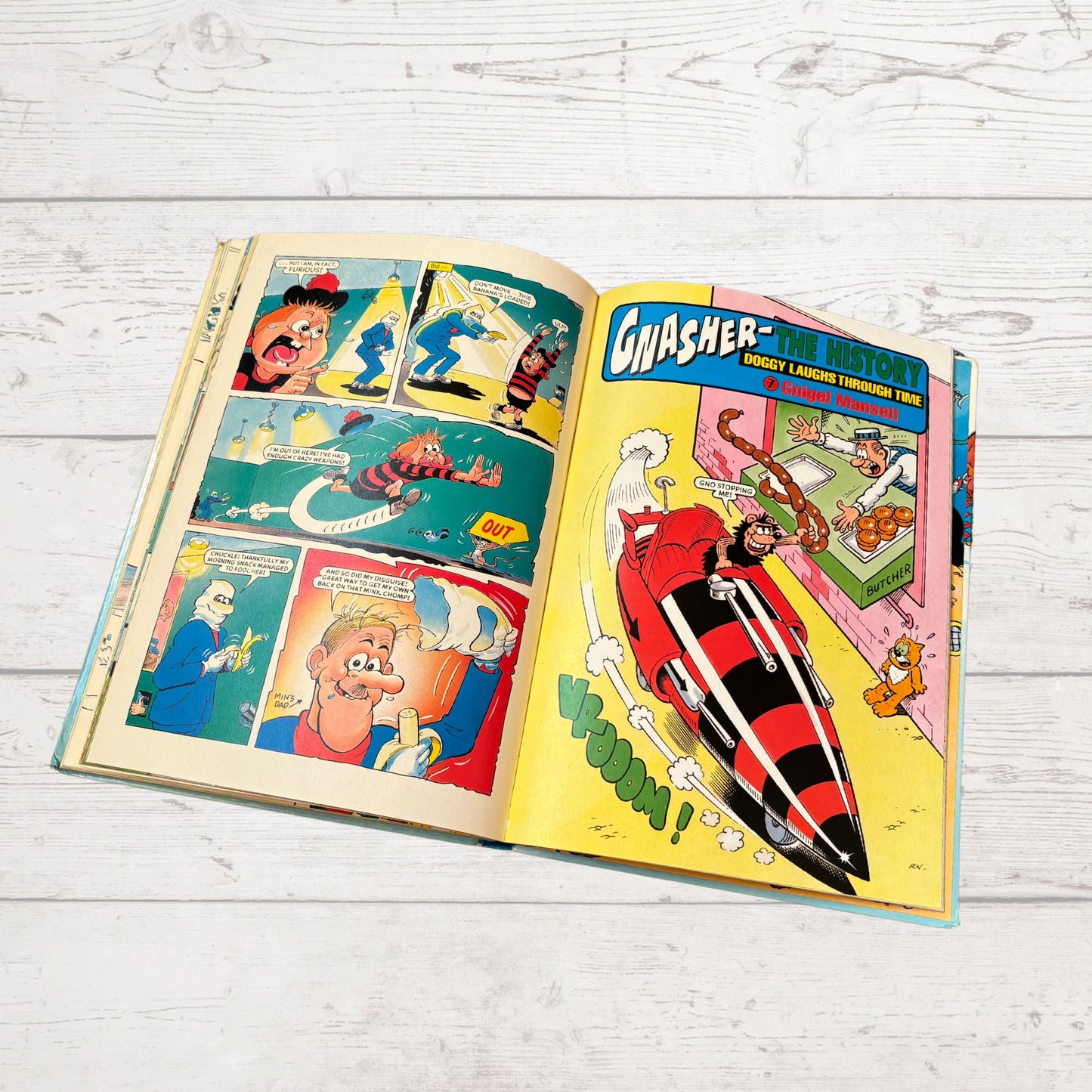 Vintage Beano Annual 1997. Classic Comic Strips for Nostalgic Reading & Collecting. Great gift idea.