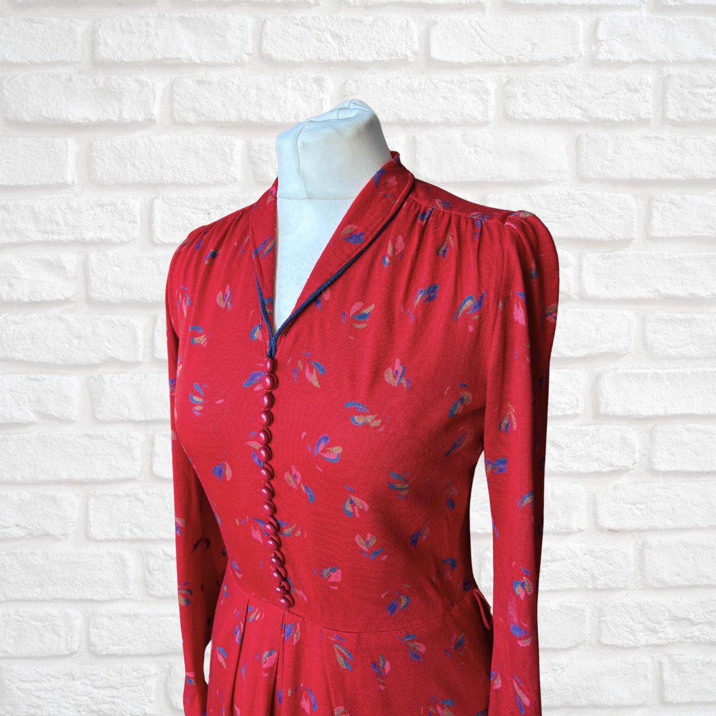 70s Vintage Betty Barclay Red Long Sleeved Midi Dress. Approx UK size 8-10