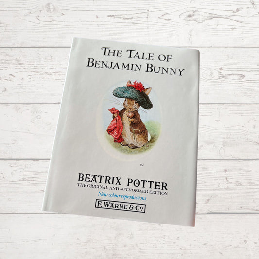 The Tale  of Benjamin Bunny. Vintage Beatrix Potter Book. 1989 edition. Great Gift Idea