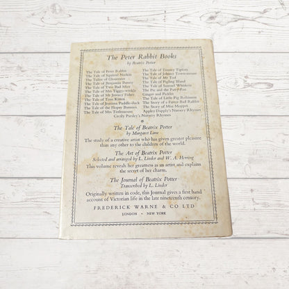 The Tale of The Pie and The Patty Pan. Vintage Beatrix Potter book. 1971 edition