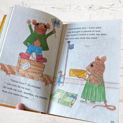 Mervyn Mouse. 1980s Vintage Ladybird Book. Series 401. Great gift idea