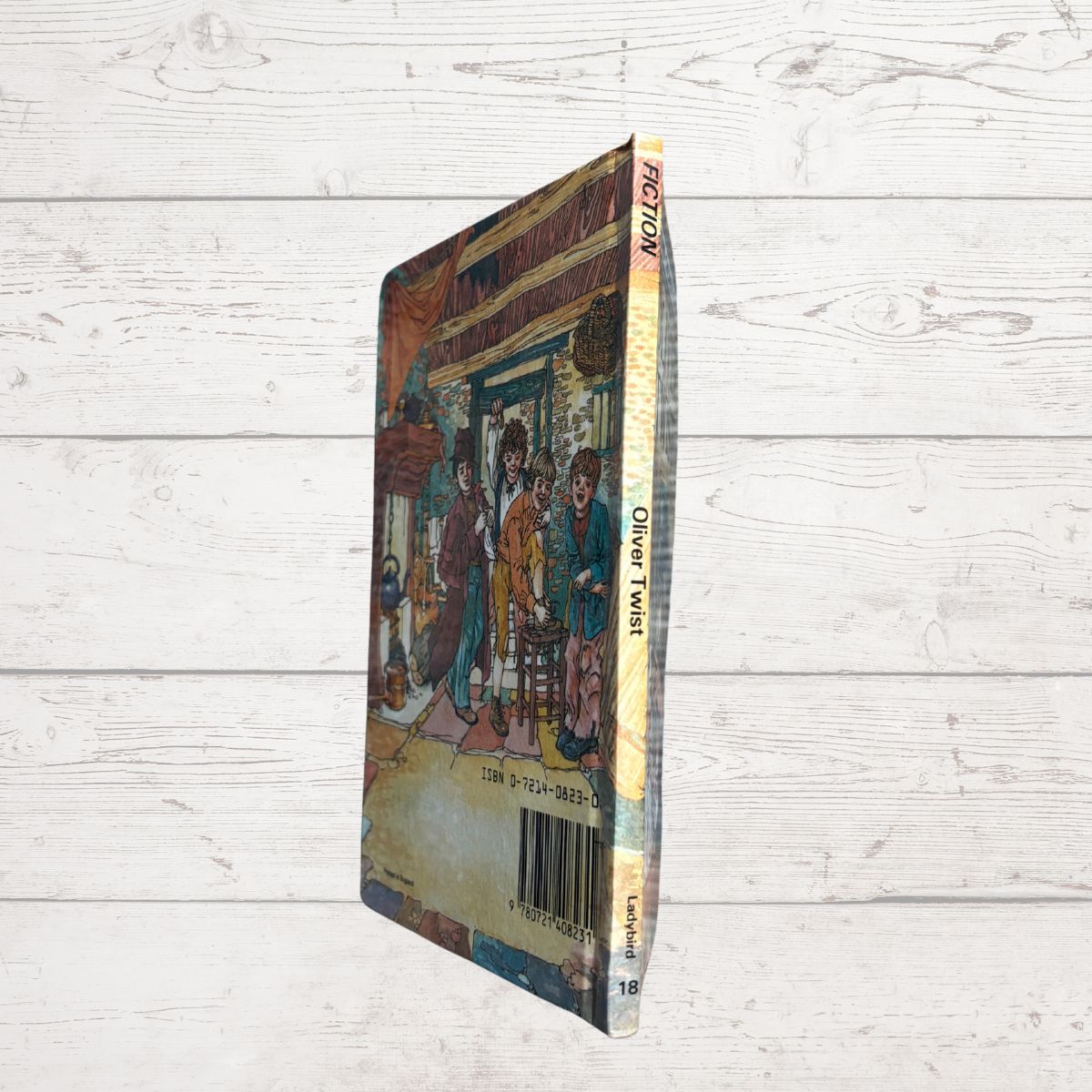 Oliver Twist. Ladybird Children’s Classics Vintage Book .Series 740. Nostalgic gift idea