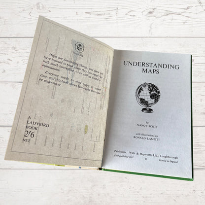 Understanding Maps. Vintage 1960s Ladybird Book. Series 671