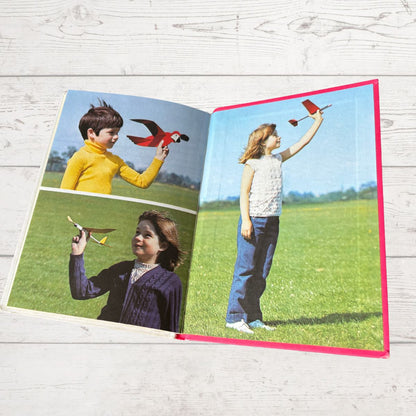 How to make Flying Models. 1980s Vintage Ladybird Book. Series 633. Great Gift Idea