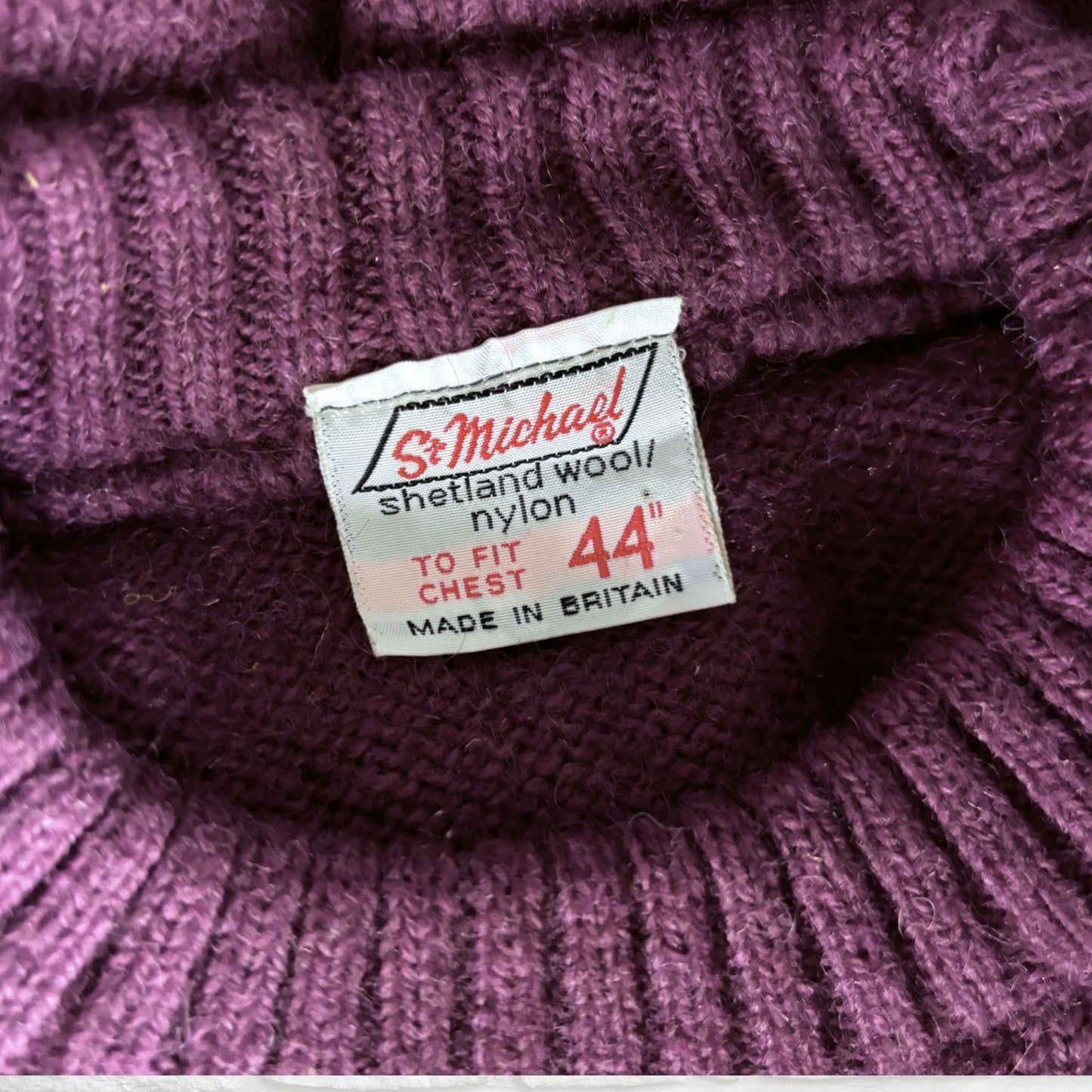 Vintage 70s St. Michael Burgundy Shetland Wool Blend Crew Neck Jumper. Approx UK size L (men) / 18-20 (women)