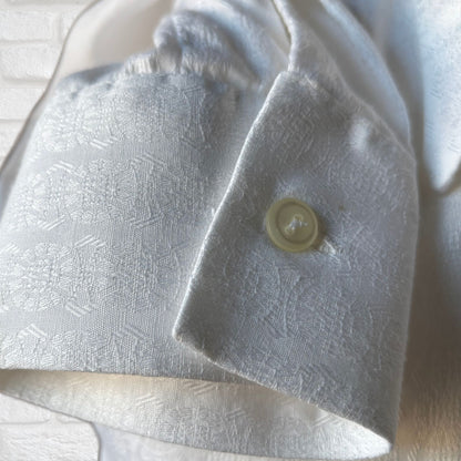 70s White Long Sleeved Cotton Vintage Shirt. Approx UK size M (men) 12 -14 (women)