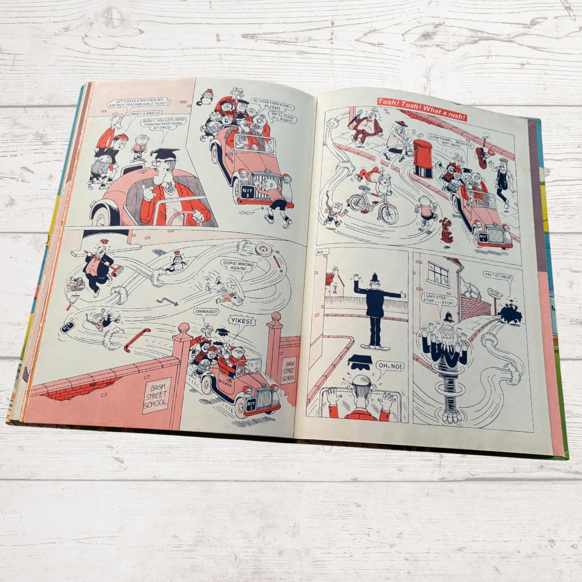 Vintage Beano Book 1981. Comic Strip Annual  for Nostalgic Reading & Collecting. Great Gift Idea