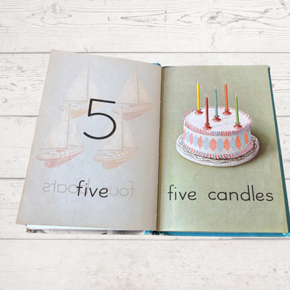 Numbers. Vintage Ladybird Learning to Read Book. 1960s. Series 563