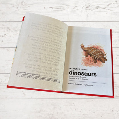 Vintage 1980s children’s book, Dinosaurs. A Ladybird Leader Book. Series 737